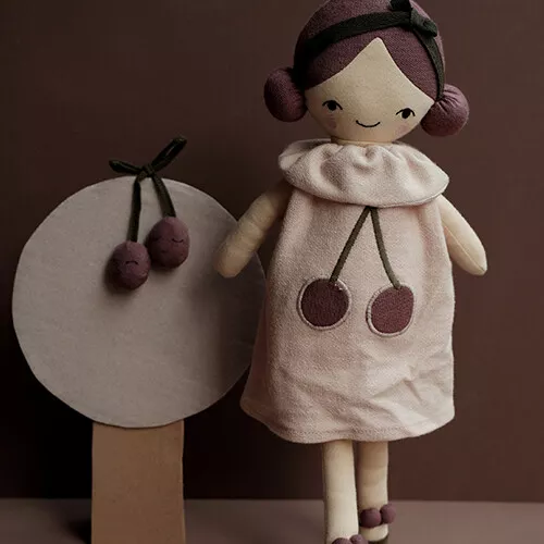 Fabelab Lappenpop Fab Friends - Cherry Pie - 40 Cm - Afbeelding 3